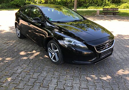 Volvo V40 2.0 D3 Navi Kamera PDC