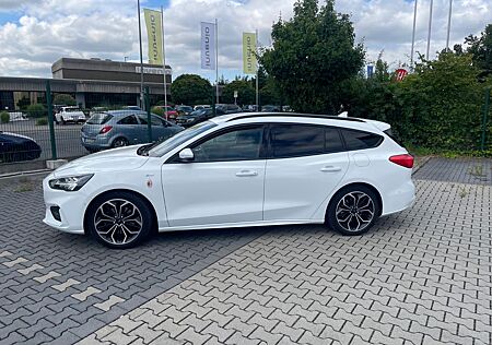 Ford Focus 1,0 EcoBoost 92kW ST-Line Turnier ST-Line