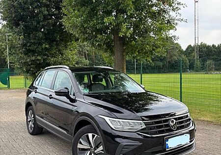 VW Tiguan Volkswagen 1.4 eHybrid OPF DSG Life Life