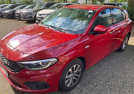 Fiat Tipo 1.6 MultiJet LOUNGE DCT