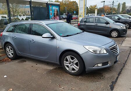 Opel Insignia Sports Tourer 1.8 TÜV, Fahrbereit