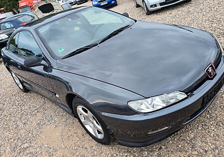 Peugeot 406 2.0 16V Auto Platinum-COUPE PININFARINA