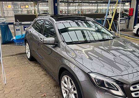 Mercedes-Benz GLA 200 gebraucht kaufen Mercedes-Benz GLA 200
