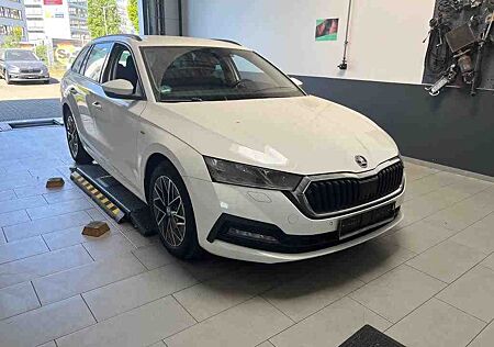 Skoda Octavia Combi Clever /Keyless-Go / LED / Navi