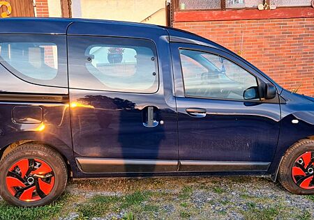 Dacia Dokker gebraucht kaufen Dacia Dokker mit Rollstuhlrampe
