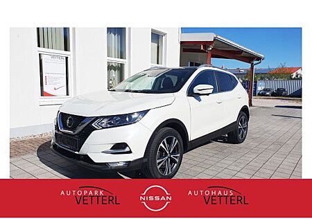 Nissan Qashqai 1.3 DIG-T Zama Panodach AHK 1800kg 8%
