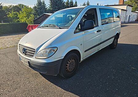Mercedes-Benz Vito 111 CDI, 9 Sitze