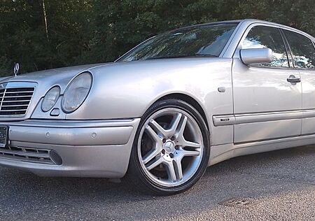 Mercedes-Benz E 430 AMG PACKET AB WERK AVANTGARDE.V8