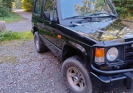 Mitsubishi Pajero L040