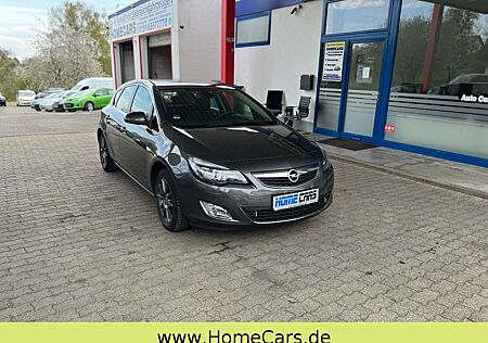 Opel Astra J Lim. 5-trg. Cosmo - TÜV 2026