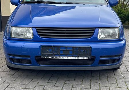 VW Polo Volkswagen 1.6 Colour Concept Colour Concept