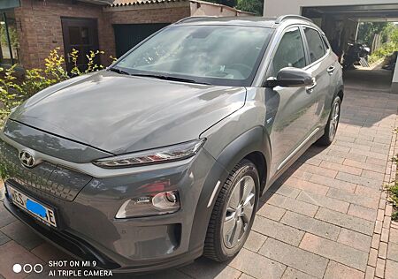 Hyundai Kona Elektro ELEKTRO 150kW Premium Premium