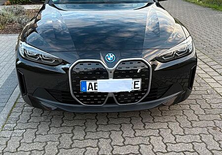 BMW i4 gebraucht kaufen BMW i4 eDrive40 -