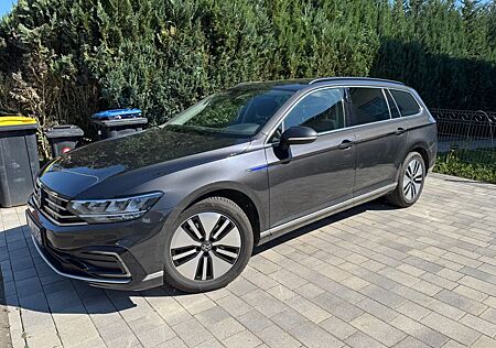 VW Passat Volkswagen 1.4 TSI DSG GTE GTE