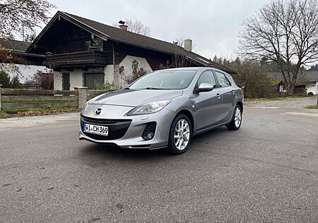 Mazda 3 2.0 MZR-DISISports-Line TÜV und Inspektion neu