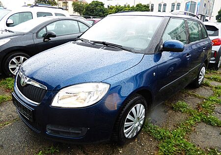 Skoda Fabia Combi 1.6i Klima, Tempom. BC, Allwetter,E4