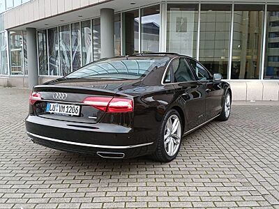 Audi A8 4.2 TDI tiptronic quattro -