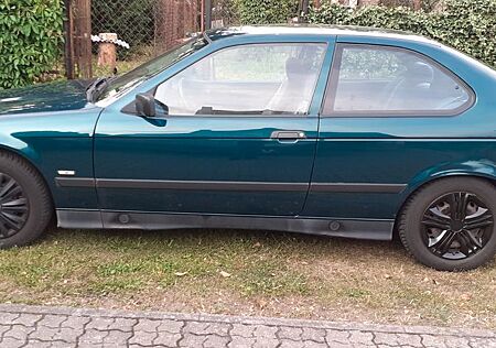 BMW 316i Compact Comfort Edition Comfort Edition