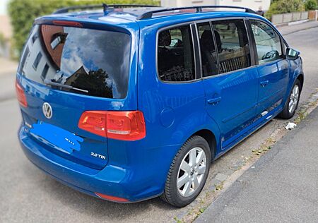 VW Touran Volkswagen 2.0 TDI 103kW -