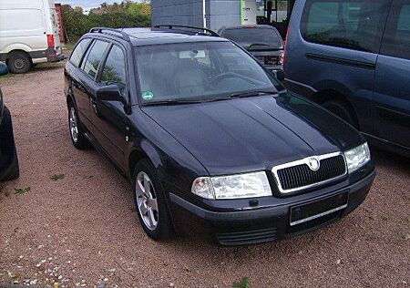 Skoda Octavia Combi Elegance
