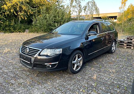 VW Passat Variant Volkswagen 2.0 TDI DPF DSG 125kW Highlin...