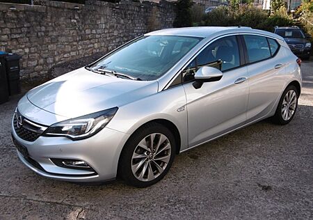 Opel Astra K 1.4 92kw - Limusine - Tüv Neu -