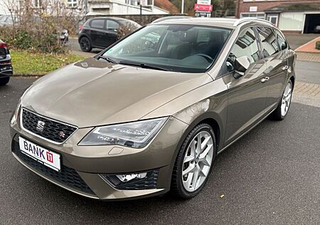Seat Leon ST FR/T-Leder/Dsg/Shz/Pdc/Mfl/Ac/