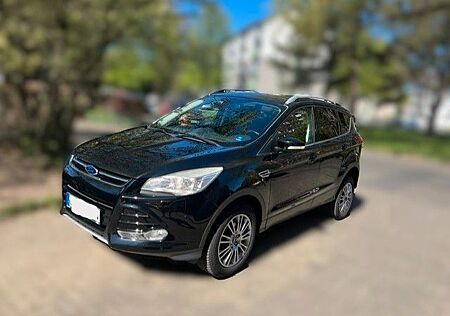 Ford Kuga 2,0 TDCi Titanium 1.Hand Aut. AHK