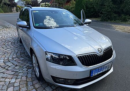 Skoda Octavia 1.6 TDI Green tec Elegance Combi Ele...