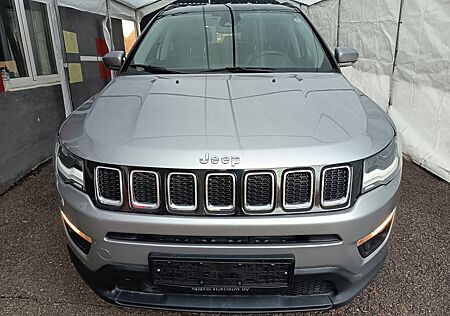 Jeep Compass Limited 4WD AUTOMATIK - TÜV