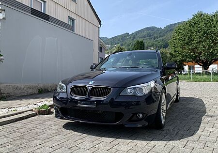 BMW 545i A Touring - M Paket