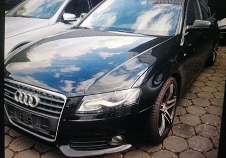 Audi A4 S lineSport/plus quattro.LederNavi1Hand.1A.TÜneu
