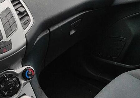 Ford Fiesta 1,25 60kW Champions Edition Champions...