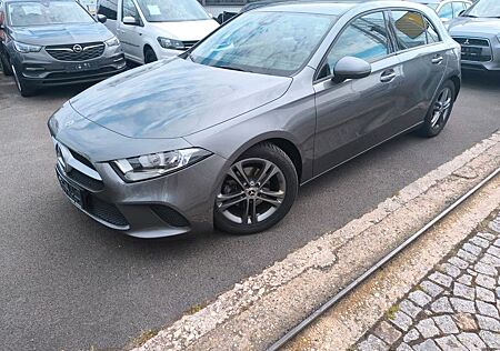 Mercedes-Benz A 180 d Advanced, Navi, R-Kamera, ALU