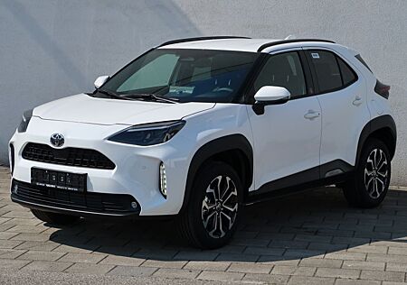 Toyota Yaris Cross Team Deutschland + Winter Pak