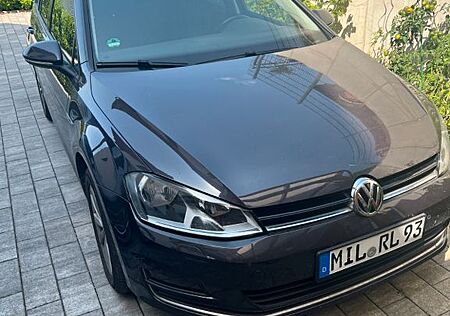 VW Golf Volkswagen 1.6 TDI LOUNGE Variant, AHK, PANO, NAVI
