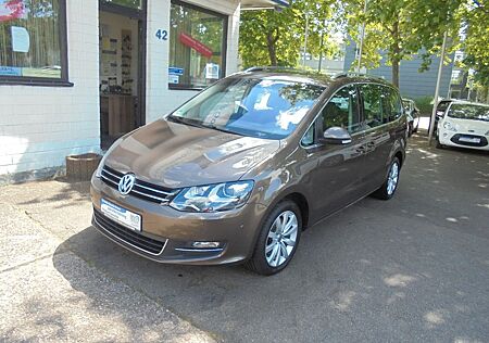 VW Sharan Volkswagen Highline BMT"NAVI-XENON-145TKM"