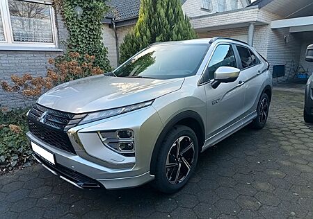 Mitsubishi Eclipse Cross 2.4 PLUG-IN HYBRID 4WD - TOP!