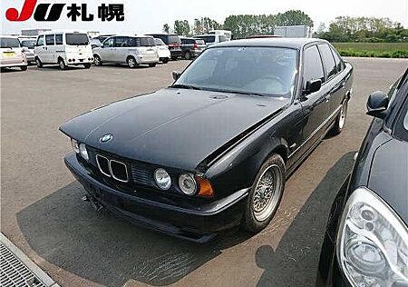 BMW 535i M-Technic Sport Seats M suspension Hi-Fi