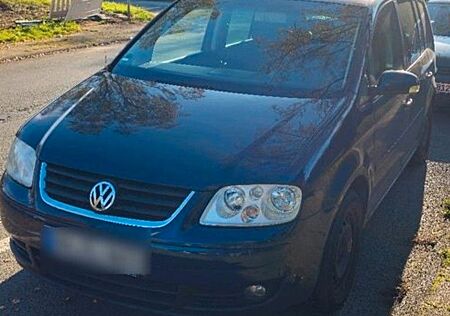 VW Touran Volkswagen 2.0 FSI Highline Highline