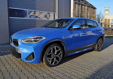 BMW X2 xDrive 25e Hybrid M SPORT X Kamera LED 19"