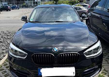 BMW 118i Sport Line