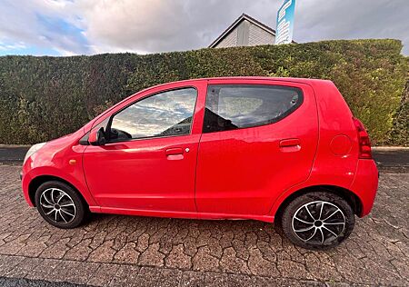 Nissan Pixo