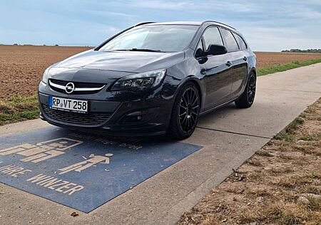 Opel Astra Sports Tourer 2.0 CDTI Style AT Style