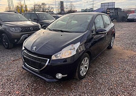 Peugeot 208 1.2 Style PureTech 82 Automatik/Kein tüv