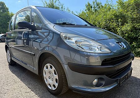 Peugeot 1007 Premium 1.Hand / Scheckheftgepflegt