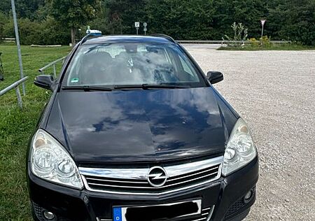 Opel Astra Caravan 1.9 CDTI INNOVATION 88 Automat...