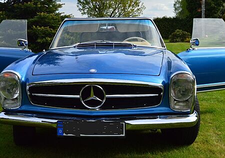 Mercedes-Benz SL 250 Pagode Oldtimer