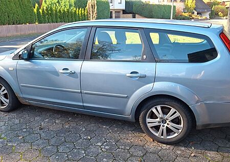 Ford Focus 1,8TDCi Ghia Ghia