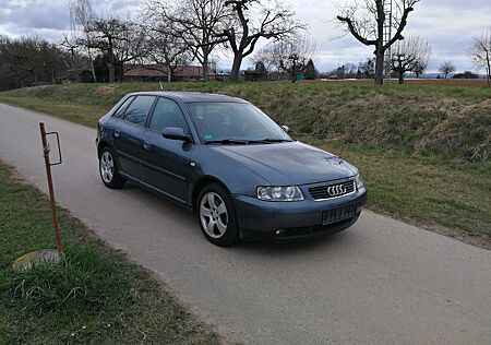 Audi A3 1.9TDI 74kW Ambiente Ambiente